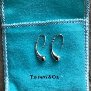Tiffany and Co. Elsa Peretti tear drop earrings